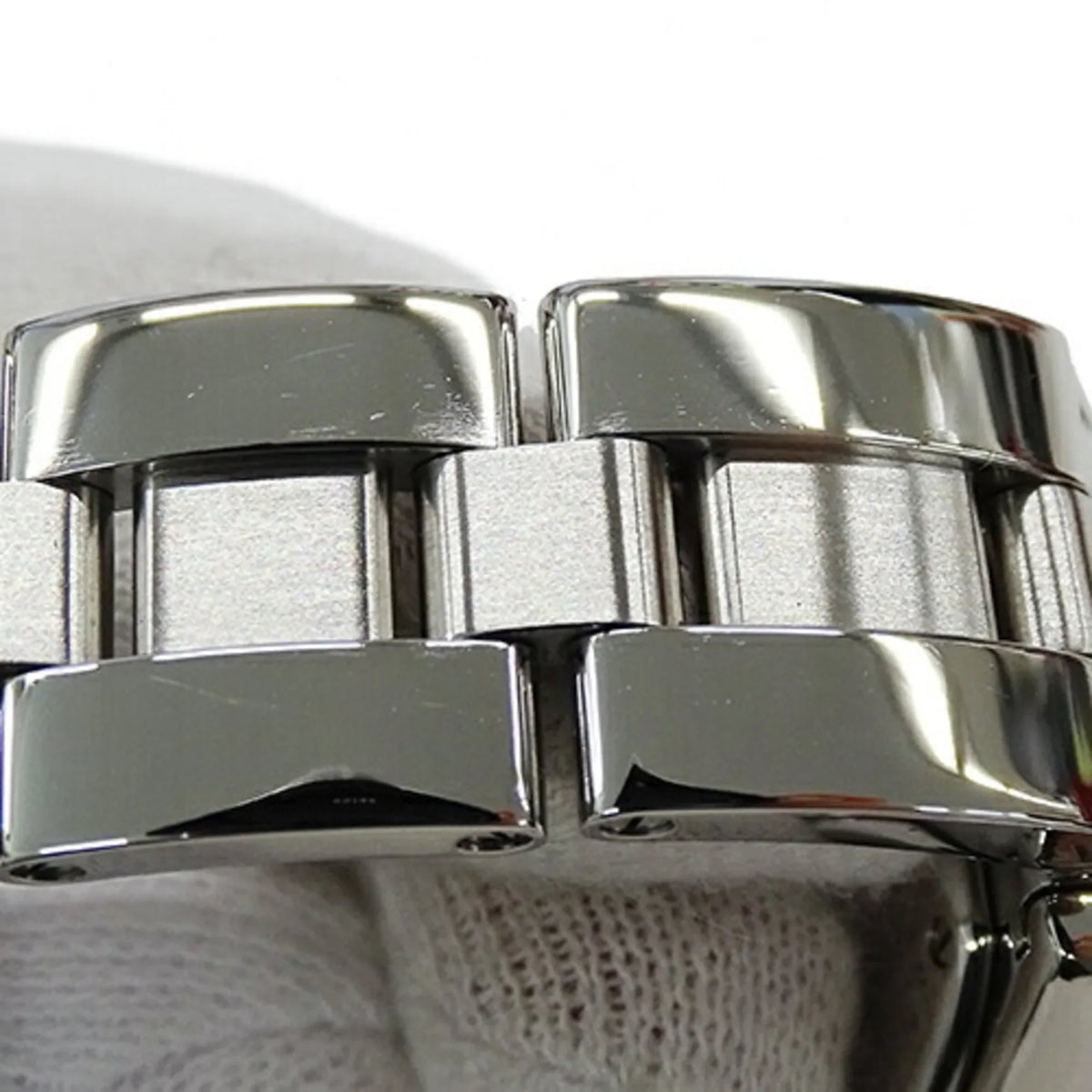 W62016V3 Polished Pre-Owned Roadster Cartier SM SS Silver Stainless Steel Date Watch Quartz Ladies (Fair)