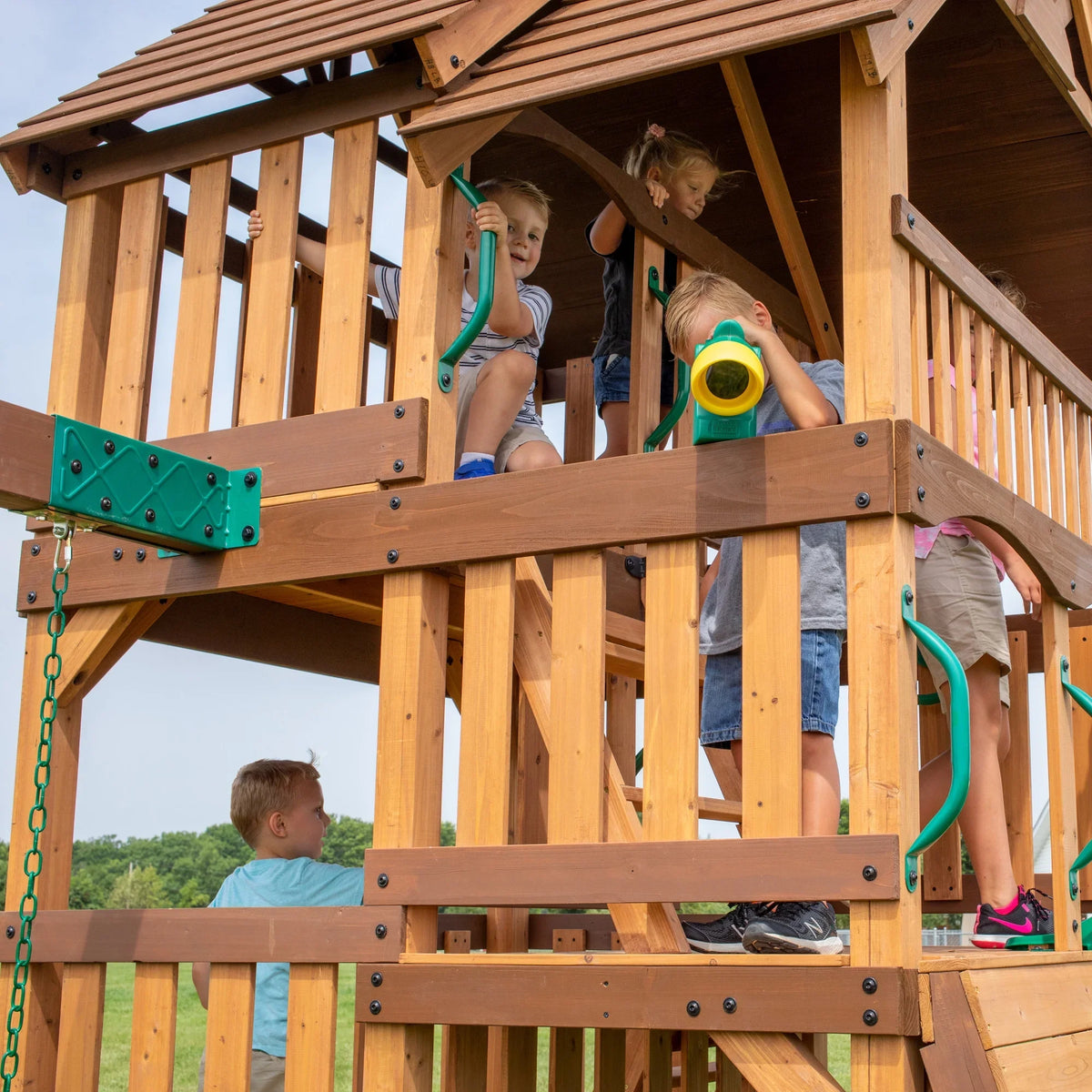 Discovery Swing Set Highlander Backyard