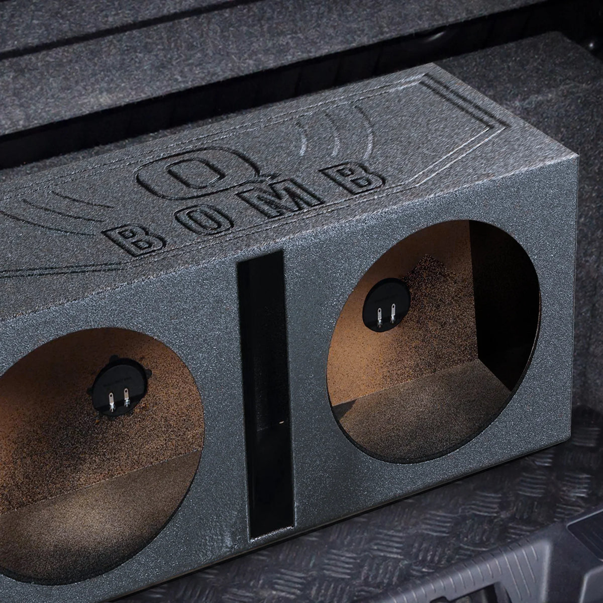 QBOMB15V Subwoofer 15" Port QPower Bedliner Spray Sub w/ Dual Vented Box