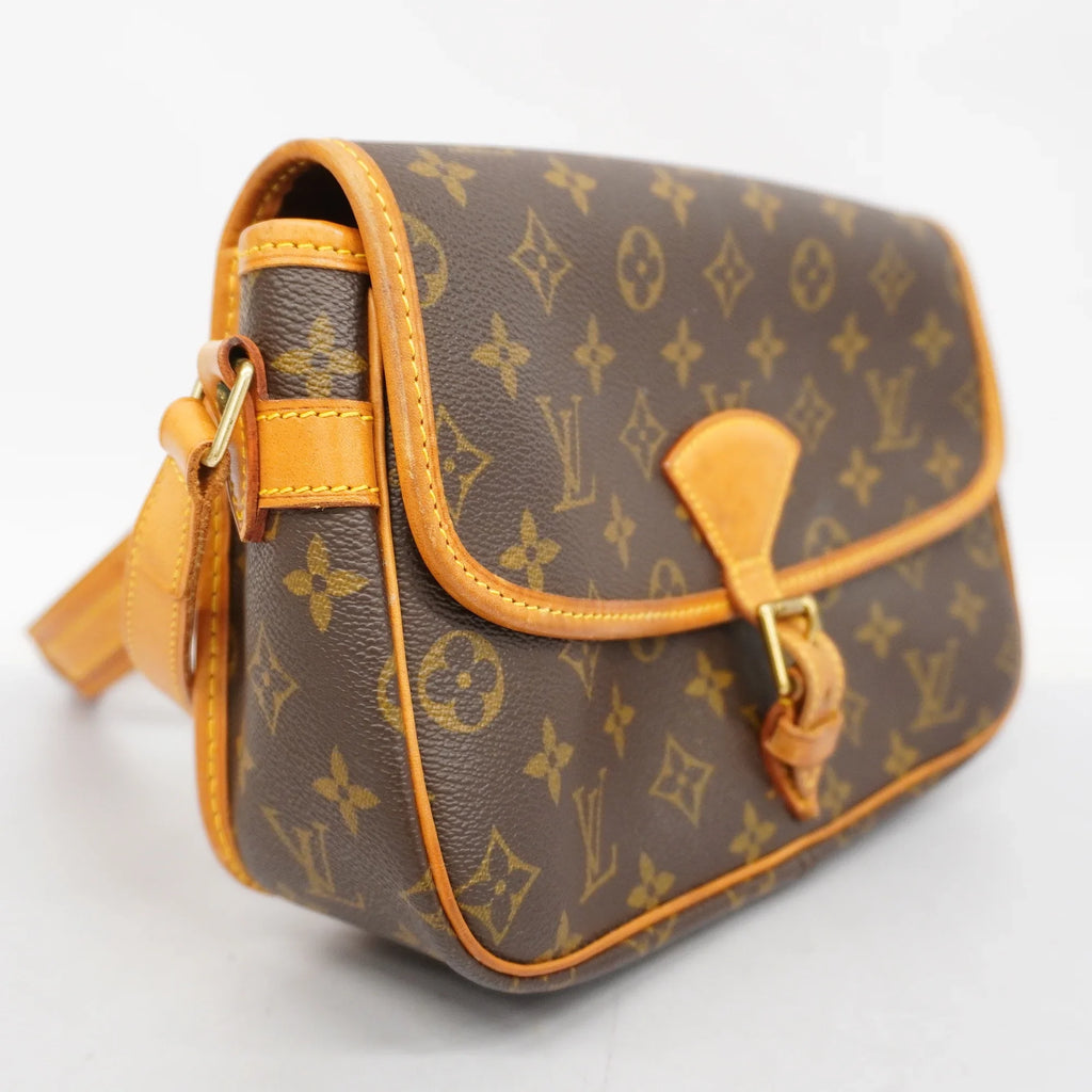 Louis (Fair) Auth Women's Sologne Bag Monogram Shoulder Vuitton Pre-Owned M42250