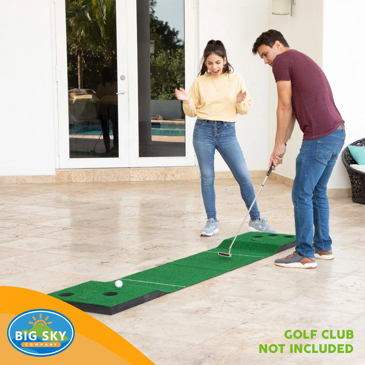 Hitting Lawn Game Big and Green Sky Golf Mat Putting