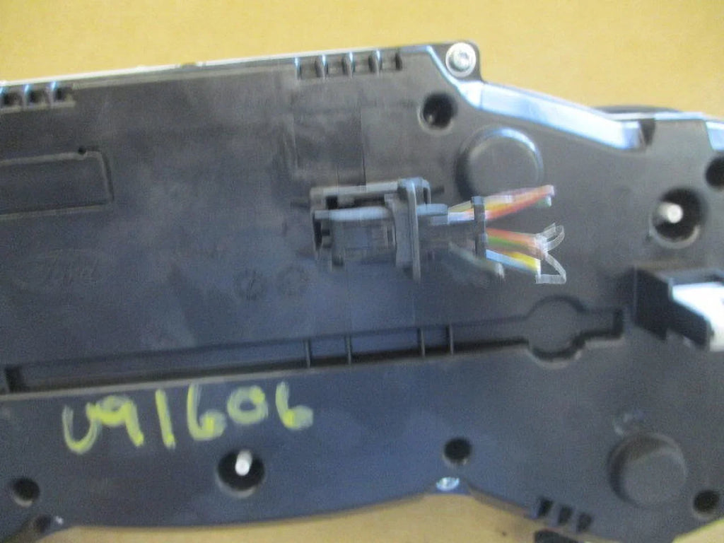 63K Speedometer (Good) Speedo Ford LKQ OEM Cluster Pre-Owned MPH 2017 Escape