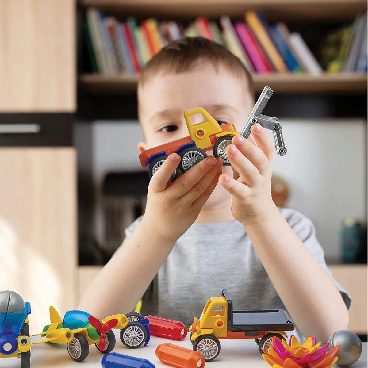 up Play 42 Case Vehicles Child for Toy Stem Brainy and with Magnetic 3 Ages and pc. Storage Cars