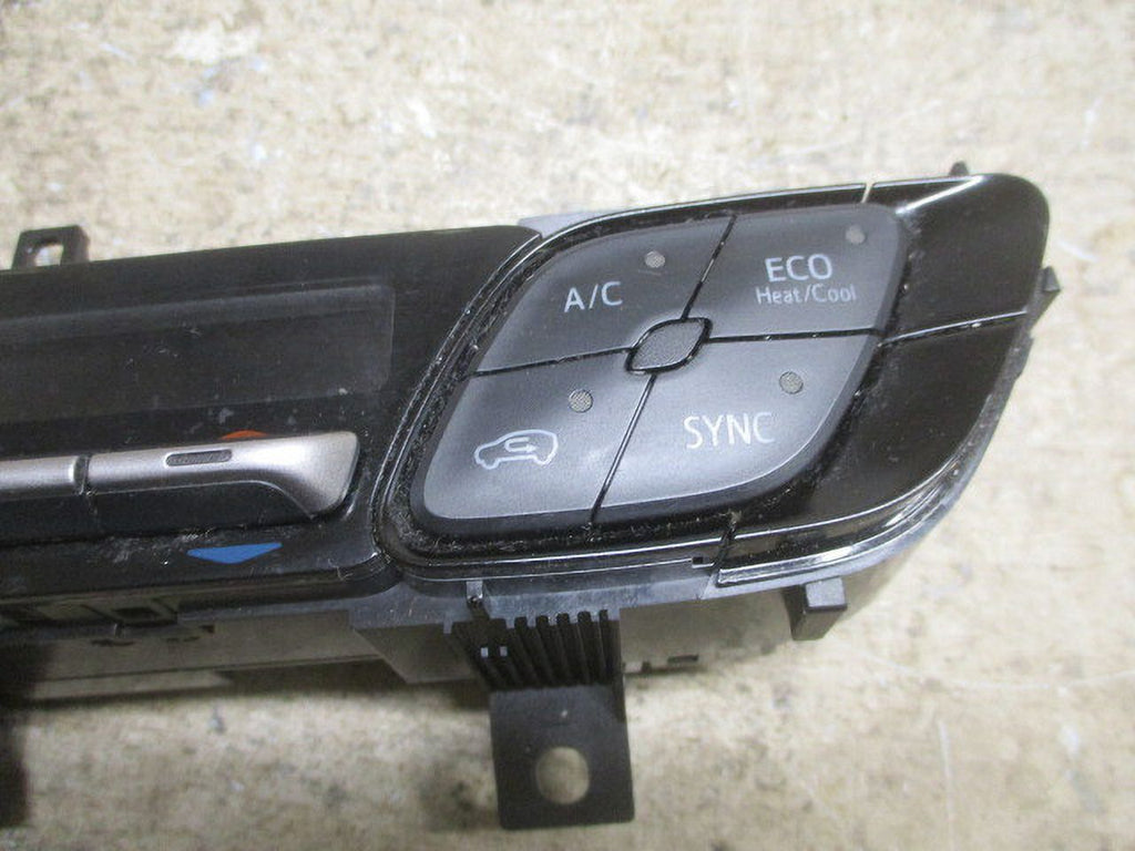 Control AC Temperature OEM Climate Automatic Toyota LKQ Pre-Owned Heater C-HR (Good)