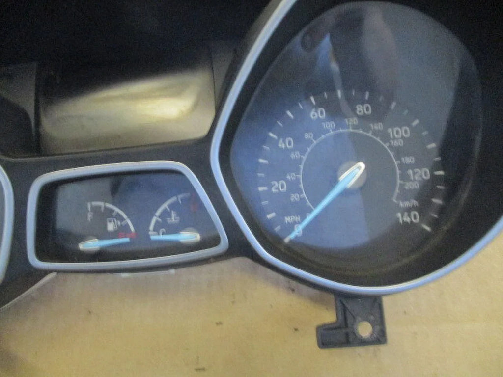 63K Speedometer (Good) Speedo Ford LKQ OEM Cluster Pre-Owned MPH 2017 Escape