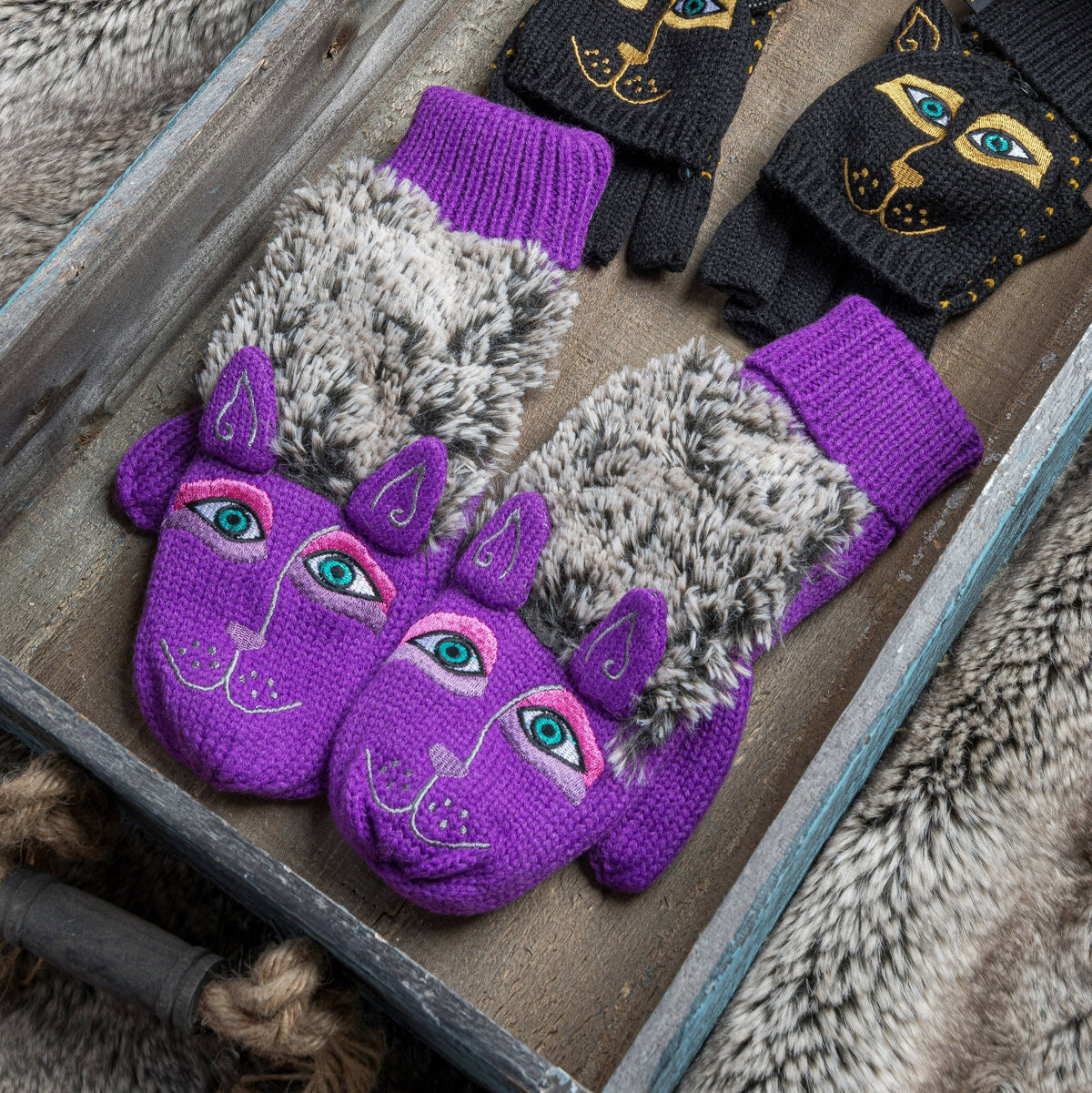 Dog Purple Burch Fuzzy Laurel Mittens