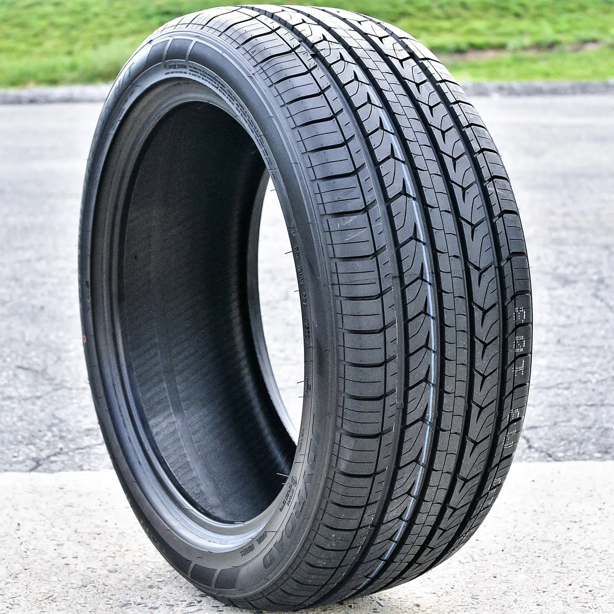 4 2018-19 H/T Premier, Chevrolet Joyroad 2020-23 Fits: Set LT (FOUR) of 235/50R19 All Tires Chevrolet Grand Equinox Season Tourer Equinox A/S 99V