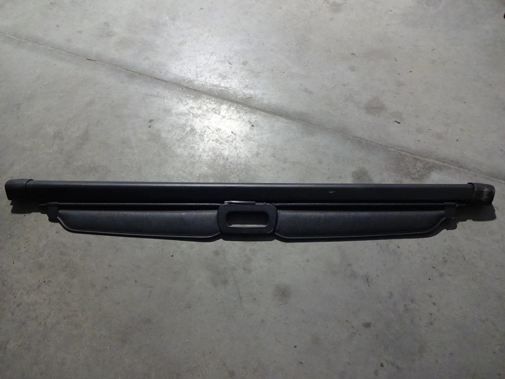 Jeep Cover Cherokee Cargo Grand Black 2009 OEM Pre-Owned Rear (Good)