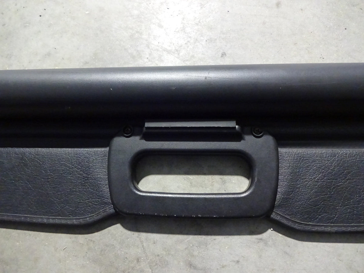 Jeep Cover Cherokee Cargo Grand Black 2009 OEM Pre-Owned Rear (Good)