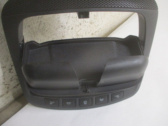 OEM MKC Overhead Console Pre-Owned 17 16 (Good) 19 15 LKQ Lincoln 18 w/Lights Roof
