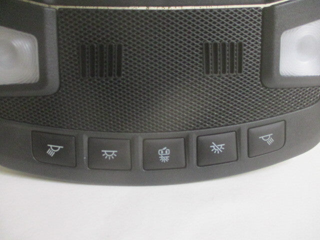 OEM MKC Overhead Console Pre-Owned 17 16 (Good) 19 15 LKQ Lincoln 18 w/Lights Roof