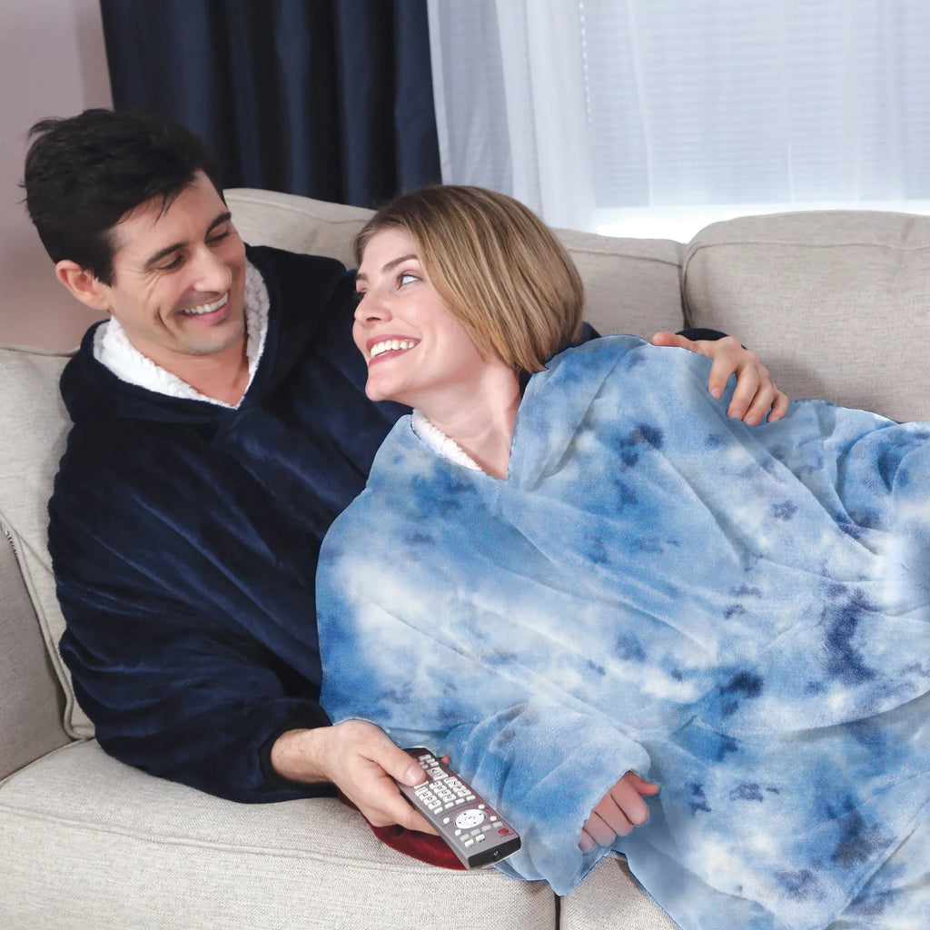 Huggle Blanket Dye Hoodie, Hoodie, Wearable Tie Fleece Blue & Sherpa
