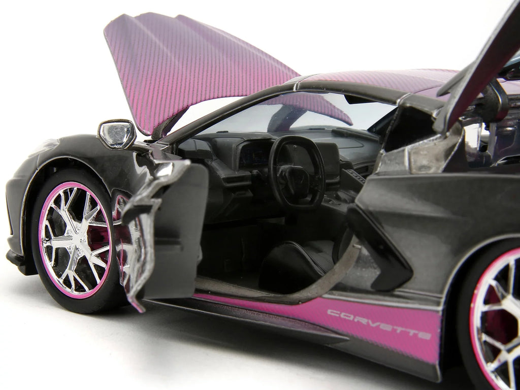 Series Diecast with Hood Top Gray Chevrolet Metallic Carbon Jada 2020 Corvette and Model Pink "Pink Car Slips" Stingray by 1/24